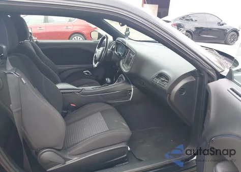 2022 Dodge Challenger Sxt from USA, damaged, VIN 2C3CDZAG5NH257499